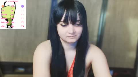 Snapshot of trixiedoescamcam chatting on 10.14.25 trixiedoescamcam online show from 10.14.25