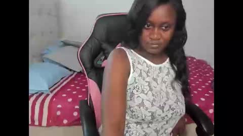 Snapshot of trizzytariaa chatting on 03.09.25 Taria online show from 03.09.25