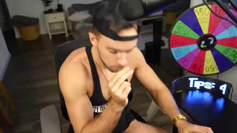 Troy Green online show from 11.11.25