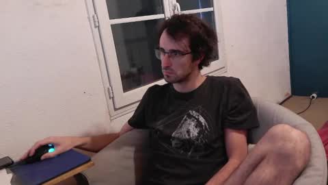 Snapshot of trucdeoufouf chatting on 01.18.25 trucdeoufouf online show from 01.18.25