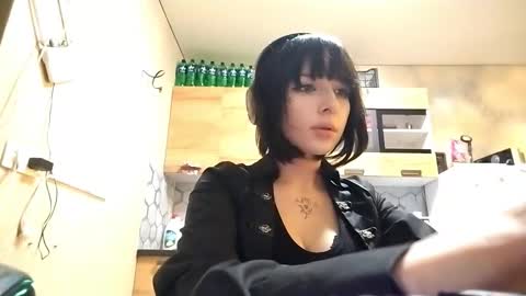 Snapshot of trudymersereau chatting on 01.18.26 Poly online show from 01.18.26