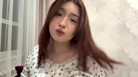Snapshot of trudysulcer chatting on 05.20.26 Vikki online show from 05.20.26