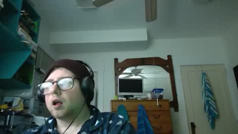 Snapshot of true_manofworth chatting on 12.03.24 HandicappedLaugher online show from 12.03.24