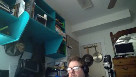 Snapshot of true_manofworth chatting on 01.26.25 HandicappedLaugher online show from 01.26.25