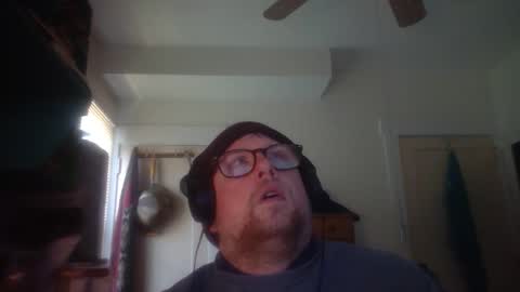 Snapshot of true_manofworth chatting on 10.17.25 HandicappedLaugher online show from 10.17.25