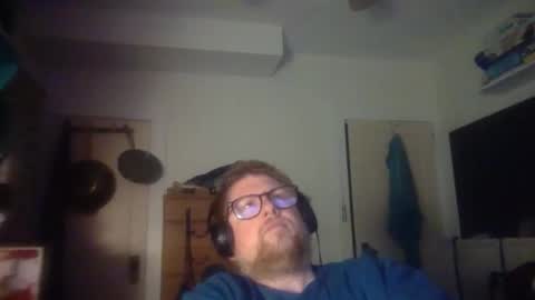 Snapshot of true_manofworth chatting on 10.21.25 HandicappedLaugher online show from 10.21.25