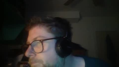 Snapshot of true_manofworth chatting on 10.25.25 HandicappedLaugher online show from 10.25.25