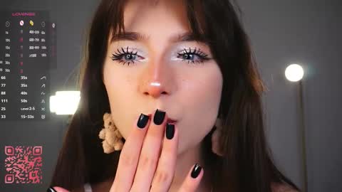 Snapshot of truegrace chatting on 02.24.26 Grace online show from 02.24.26