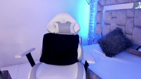   online show from 01.13.25