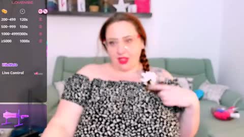 Adelle online show from 04.20.26