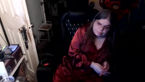 Snapshot of ts_anne chatting on 05.11.26 Anne online show from 05.11.26