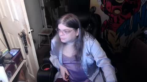 Snapshot of ts_anne chatting on 05.16.26 Anne online show from 05.16.26