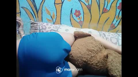 Snapshot of ts_cuumlover chatting on 12.18.24 ts_cuumlover online show from 12.18.24