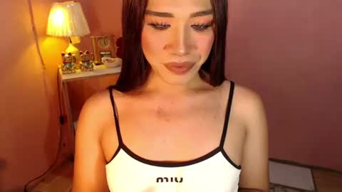 The Girl Named Romantika  online show from 03.09.25