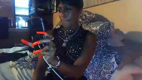 Snapshot of tsamberwhite007 chatting on 11.27.25 Amber White online show from 11.27.25