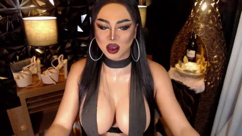 Snapshot of tsdarkdevon chatting on 01.20.25 tsdarkdevon online show from 01.20.25