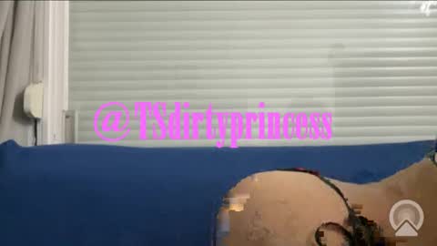 Snapshot of tsdirtyprincess chatting on 12.04.25 tsdirtyprincess online show from 12.04.25