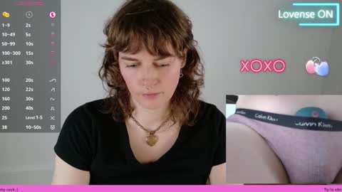 Snapshot of tsellieryder chatting on 03.18.26 Ellie Ryder online show from 03.18.26