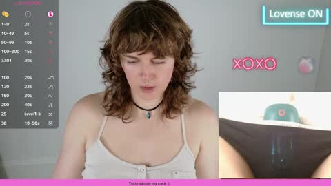 Snapshot of tsellieryder chatting on 04.03.26 Ellie Ryder online show from 04.03.26