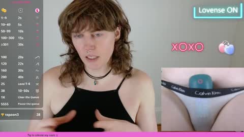 Snapshot of tsellieryder chatting on 04.08.26 Ellie Ryder online show from 04.08.26