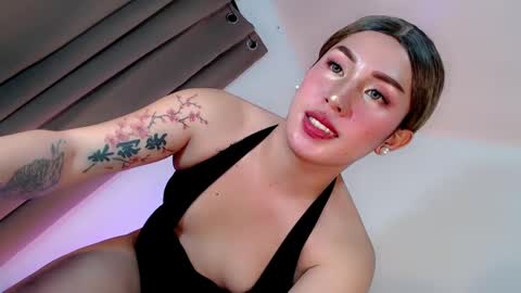 Snapshot of tsgirl_julian69 chatting on 03.11.25 Julian online show from 03.11.25