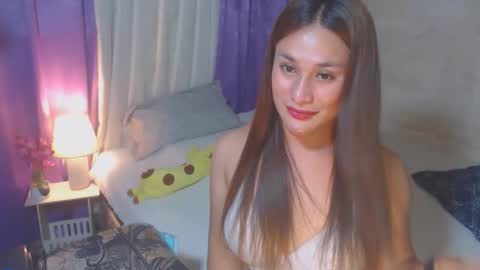 Snapshot of tspam19 chatting on 10.29.25 PAM online show from 10.29.25