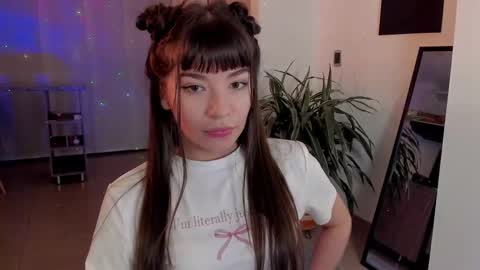 Tsuky online show from 03.04.25