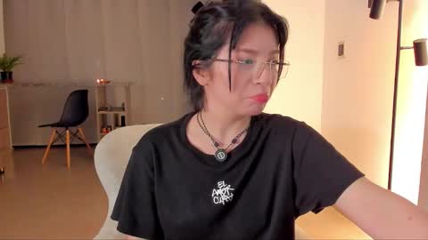 Tsuky online show from 11.28.25