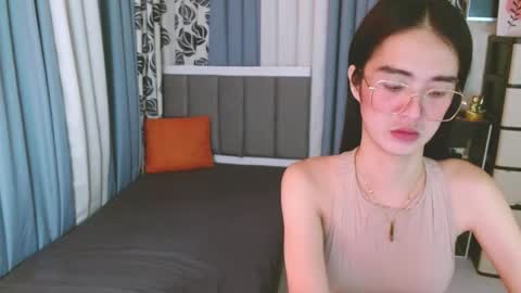 Aska Arai online show from 03.10.25