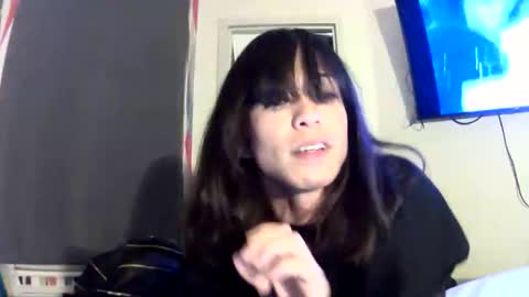 tsvickyyvee online show from 05.12.26