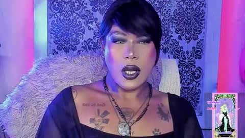 BellaRoxanna online show from 09.22.25