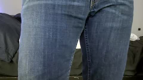 Snapshot of ttwinkfun chatting on 11.26.25 ttwinkfun online show from 11.26.25