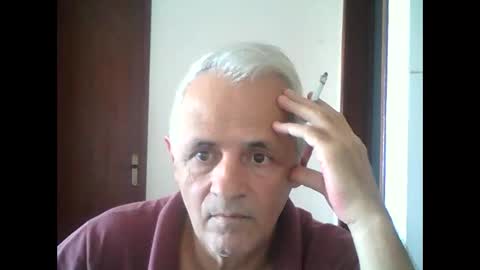 Snapshot of tuamigo8a chatting on 03.04.25 Siveomeves online show from 03.04.25