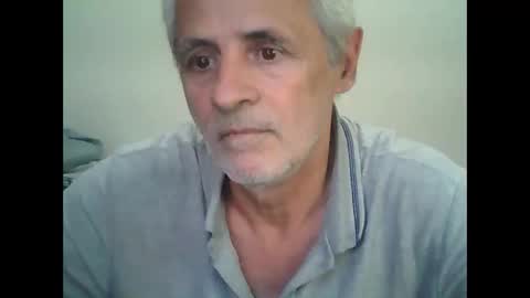 Snapshot of tuamigo8a chatting on 10.17.25 Siveomeves online show from 10.17.25