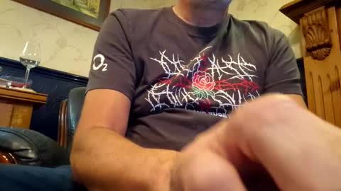 Snapshot of tubsy6868 chatting on 11.22.25 tubsy6868 online show from 11.22.25