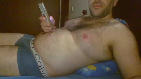 Snapshot of tuga_man_ chatting on 03.01.26 tuga man online show from 03.01.26