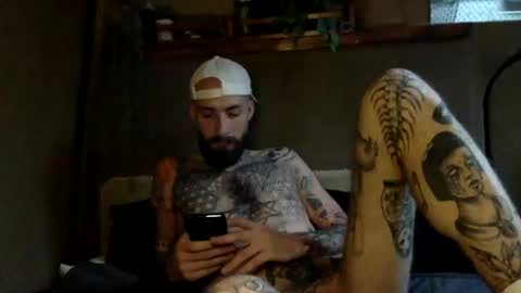 Tuhands online show from 01.08.25