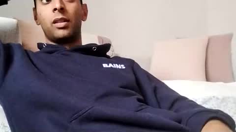 Snapshot of tunisiensexyguy chatting on 12.19.25 TunisienSexyGuy online show from 12.19.25