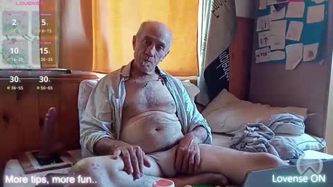 Papi Facu online show from 11.25.25