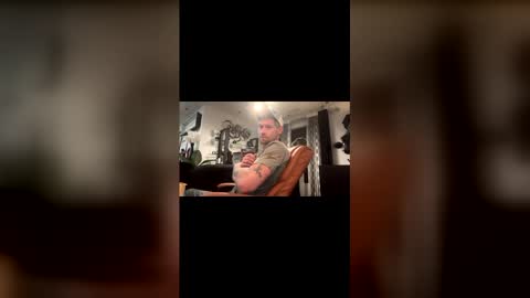 Snapshot of turkeyjerky92 chatting on 03.11.26 turkeyjerky92 online show from 03.11.26