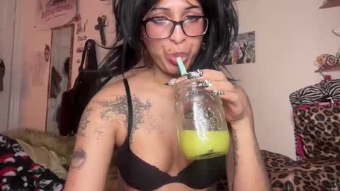 turntpixie online show from 01.18.26