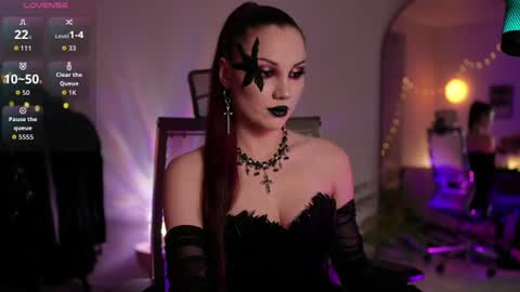Miss Veth online show from 07.17.26