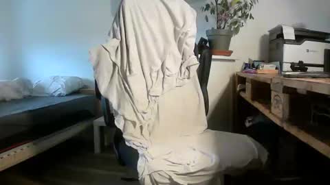 Tobi online show from 01.12.25