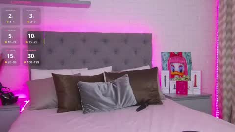 Hallie online show from 11.08.25