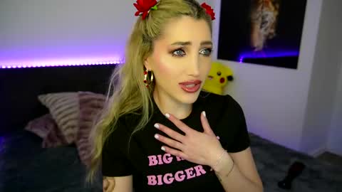 MayCarrey online show from 02.11.25