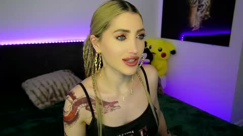 MayCarrey online show from 03.10.25