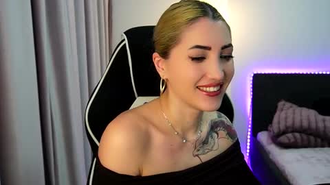 MayCarrey online show from 02.17.26