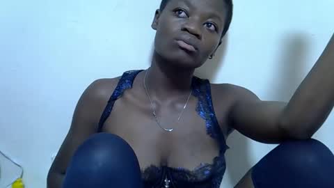 Twerlie online show from 04.03.26