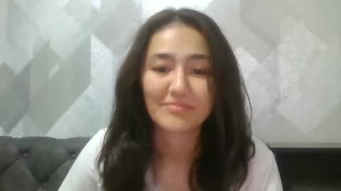 Snapshot of twilighttease chatting on 09.19.25 twilighttease online show from 09.19.25