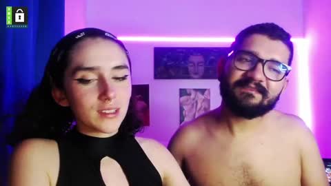 Snapshot of twinflamesxx chatting on 02.13.25 TwinFlamesXX online show from 02.13.25